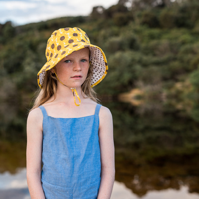 Acorn Bucket Hat - Ukraine Fundraising Sunflower