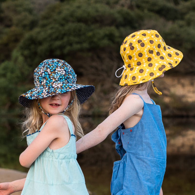 Acorn Bucket Hat - Ukraine Fundraising Sunflower