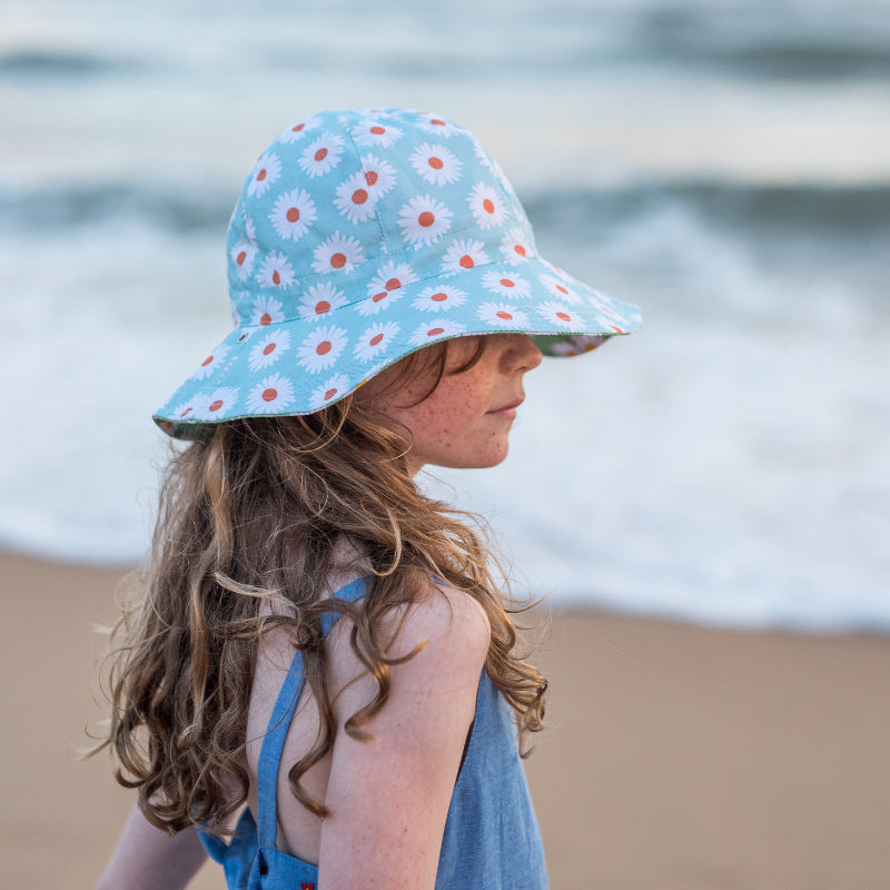 Acorn Reversible Hat - Daisy Turquoise