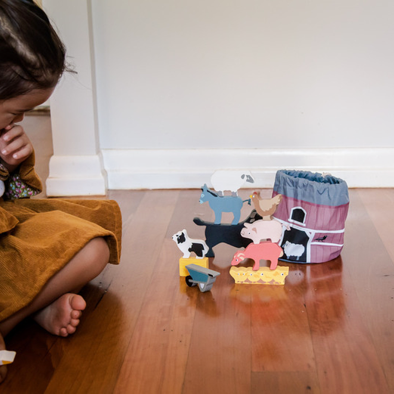 Stacking Faryard Animals With Bag