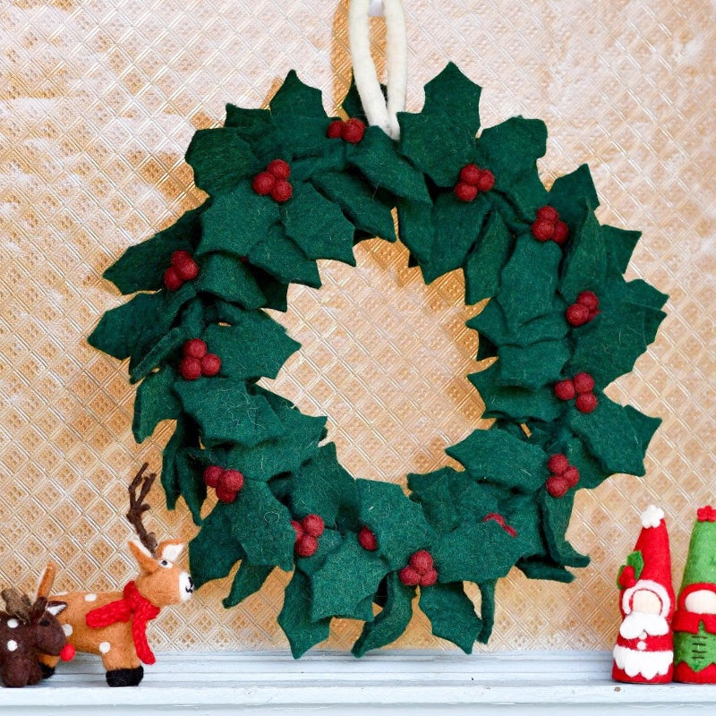 Felt Holly Wreath - Red Berries