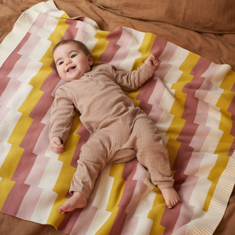 Nature Baby Dune Cot Blanket - Rose Dust ZigZag